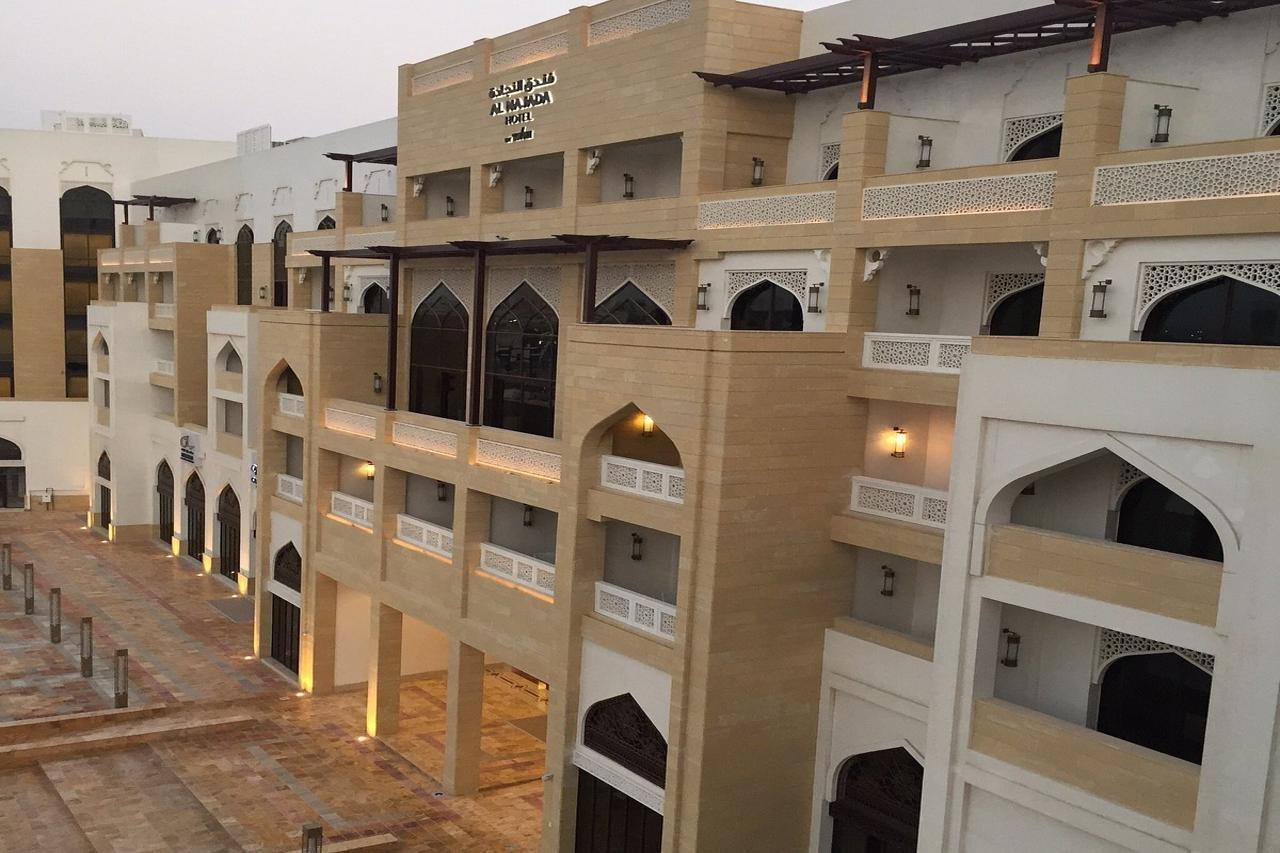 Al Najada Hotel Apartments By Oaks Доха Экстерьер фото
