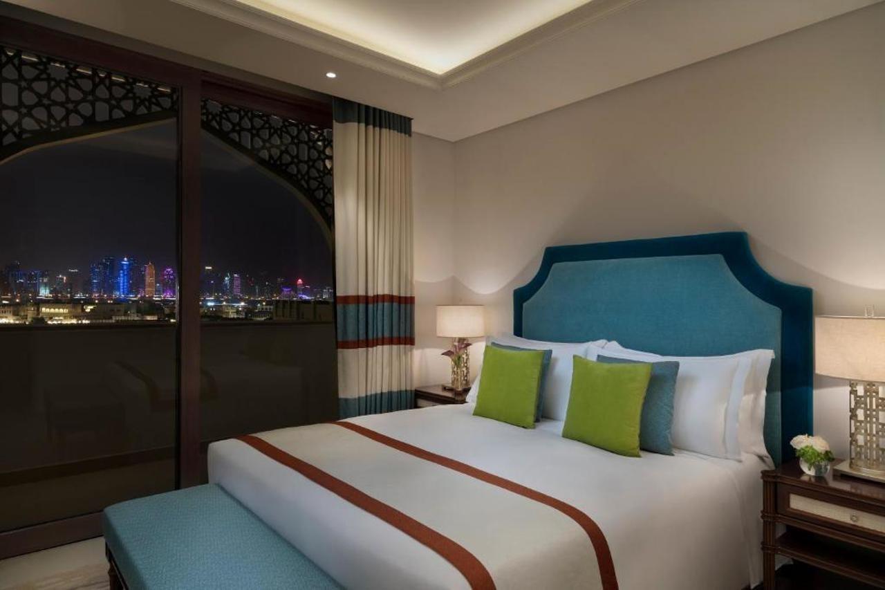 Al Najada Hotel Apartments By Oaks Доха Экстерьер фото